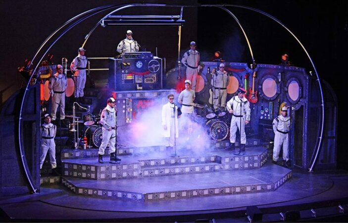 Return_to_the_forbidden_planet_tour_production_photo
