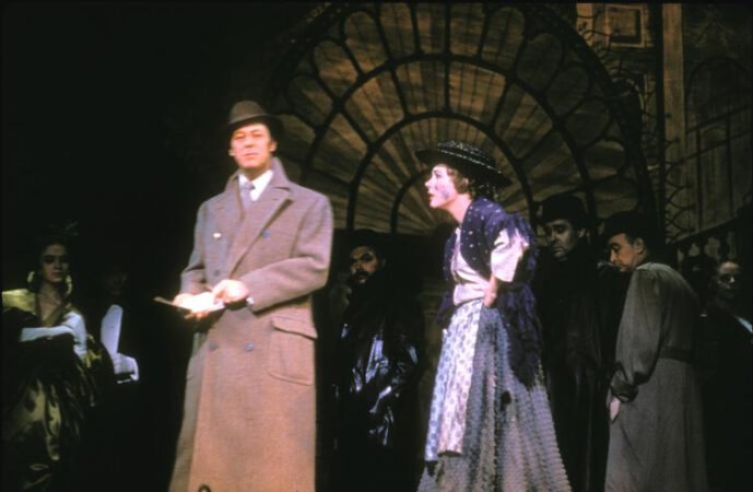 My_fair_lady_broadway_production_photo_1956_rex harrison_julie andrews_hr