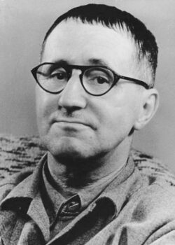 //assets.playbill.com/editorial/7e607ae112f4fcd53c0e45f82be9e4c9-bertolt-brecht.jpg