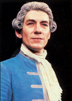 //assets.playbill.com/editorial/f9586f3e295579b44f547ad31a9f5590-mckellen-amadeus.jpg