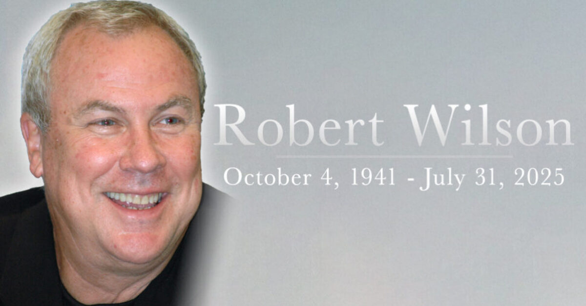 Experimental Theatre Artist Robert Wilson Has Died at 83 | Playbill