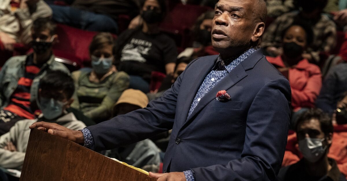 Elevator Repair Service's Baldwin and Buckley at Cambridge Completes