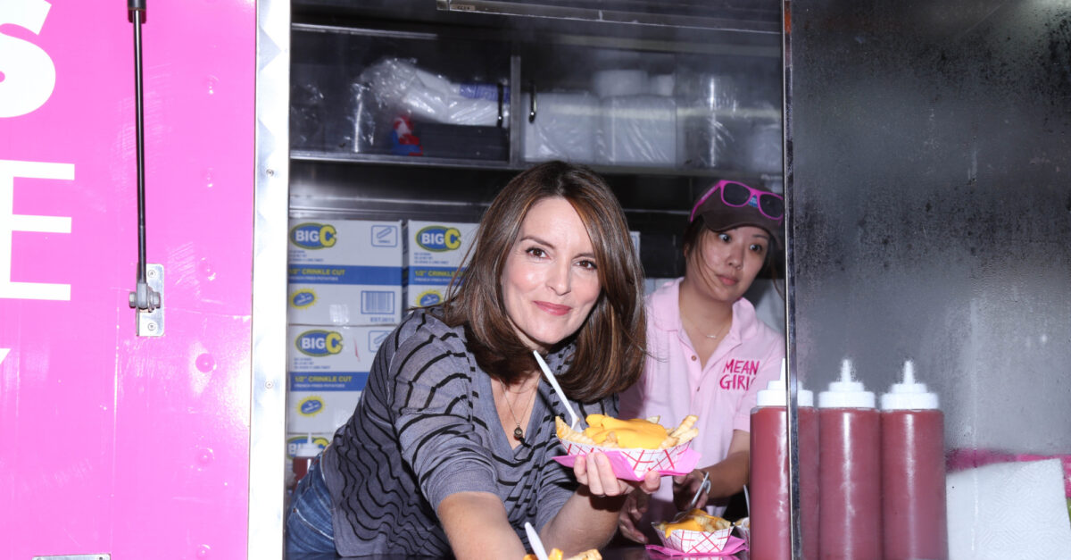 Watch: Tina Fey Reveals That Her Daughter Is Getting All the Wrong