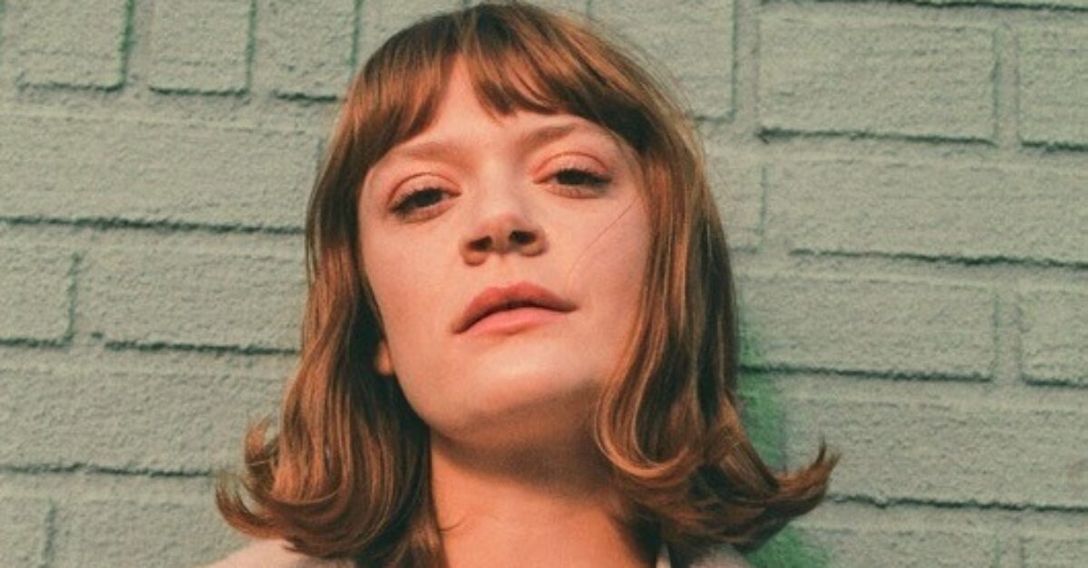 Colby Minifie and Amy Forsyth Lead The Wasp in NYC Loft Beginning October 23