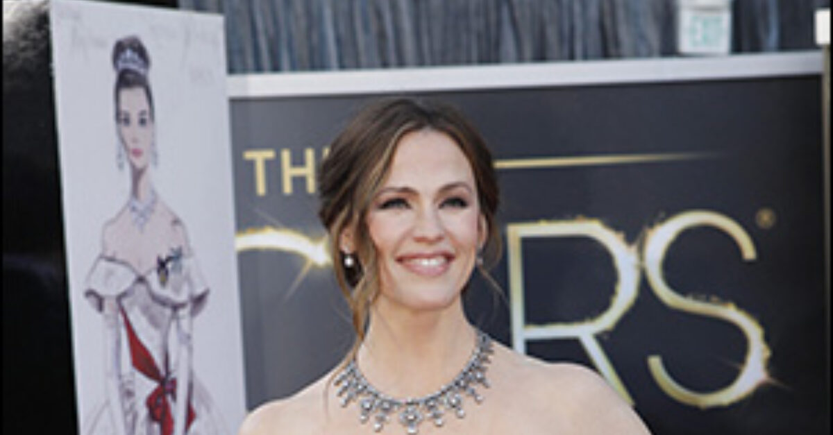 Jennifer Garner Joins 13 Going on 30 as Executive Producer