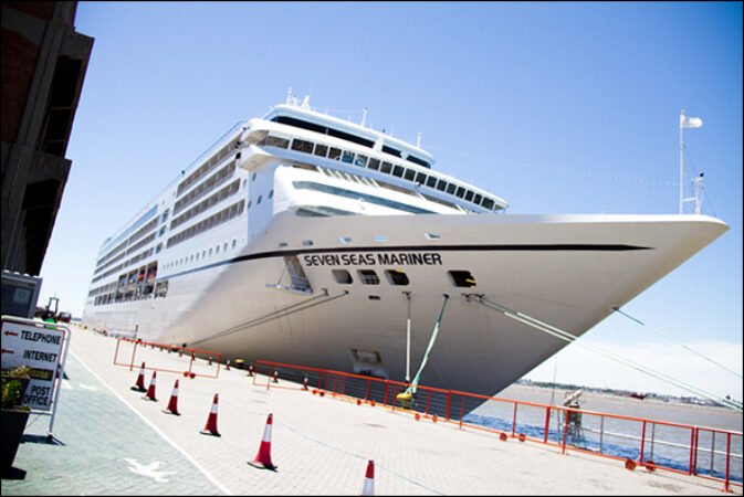 Broadway_on_the_High_Seas_2_HR