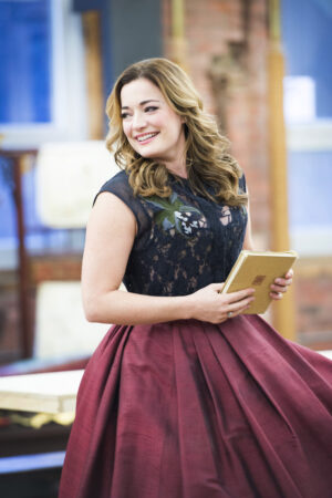 kingandi_tour_rehearsal_HR Laura Michelle Kelly