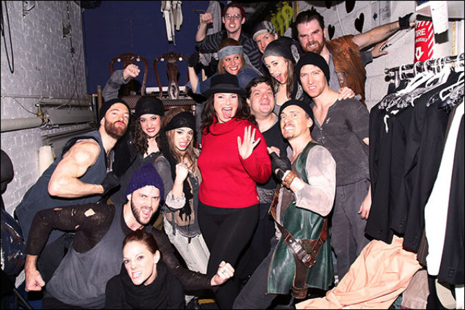 Fran Drescher and cast