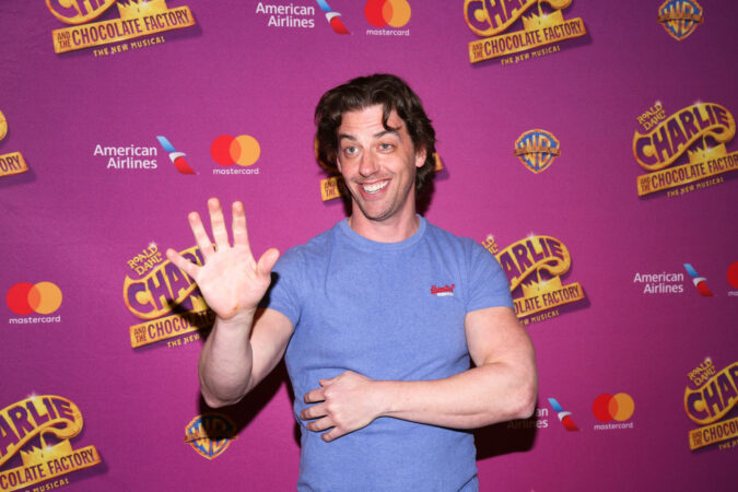Charlie_and_the_Chocolate_Factory_Broadway_2017_Photo_Op_01_HR