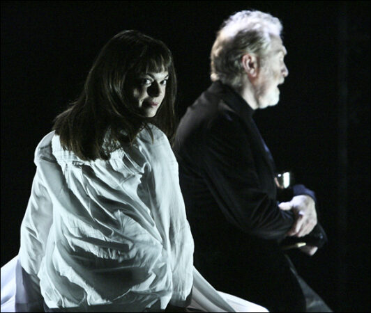 Emily Yetter and Harry Groener