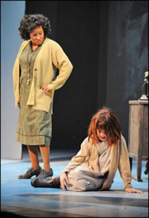 Wanda Sykes and Tori Heinlein