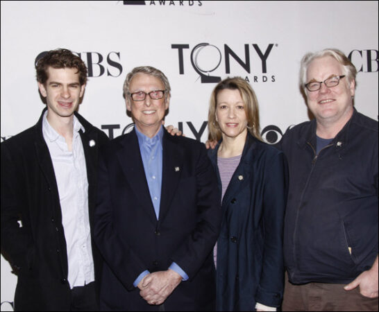 Andrew Garfield, Mike Nichols, Linda Emond and Philip Seymour Hoffman