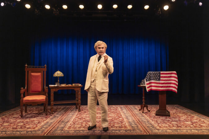 Mark Twain Tonight! Production Photos 2025 Richard Thomas HR