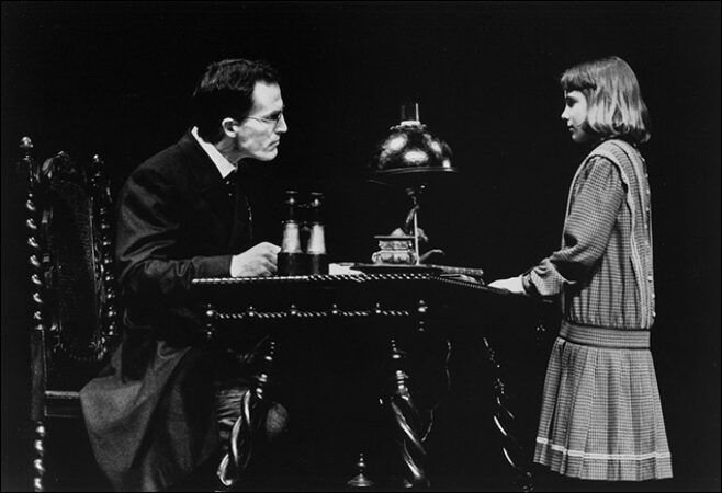 Robert Westenberg and Daisy Eagan