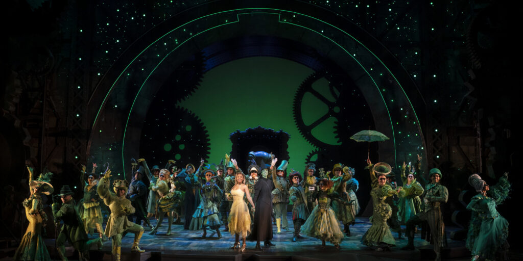 Wicked, Back to the Future, Death Note, More Join Playbill at New York Comic Con, Kicking Off October 12 - Vimarsana News
