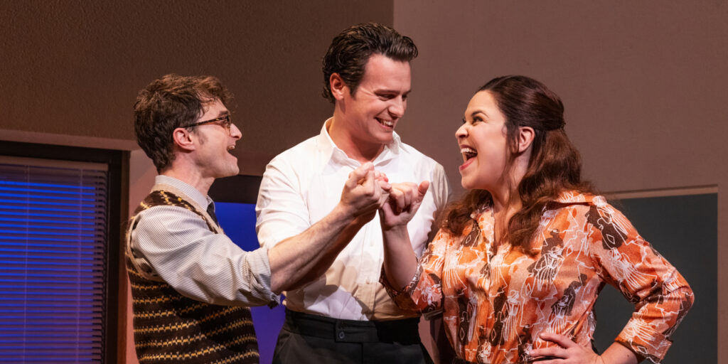 Watch: Lindsay Mendez Corrects Jonathan Groff's Wrong Notes Onstage in Merrily We Roll Along - Vimarsana News