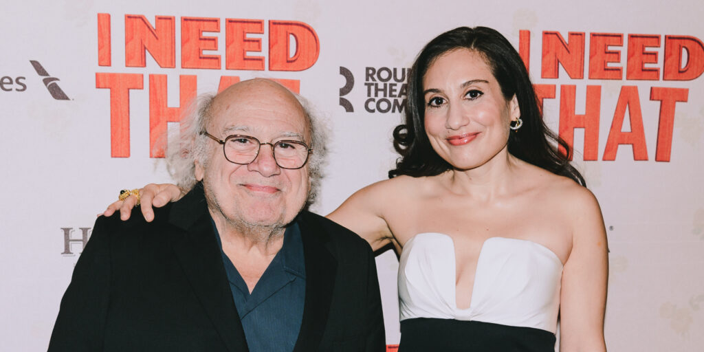 On the Red Carpet: The Cast of I Need That Reveal Their Bad Habits - Vimarsana News