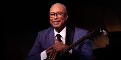 Yankees Great Bernie Williams Joins Buena Vista Social Club on Broadway