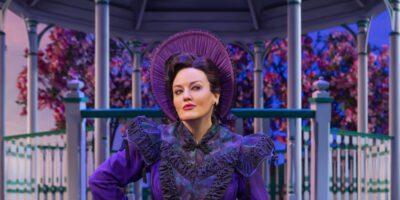 Jennifer Simard Joins Broadway's Tony-Winning "Schmigadoon!" Musical