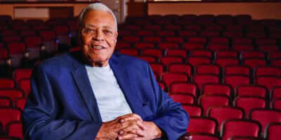 James Earl Jones Honored with Bronze Sculpture at Broadway Theater