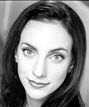 Laura Shoop (Performer)