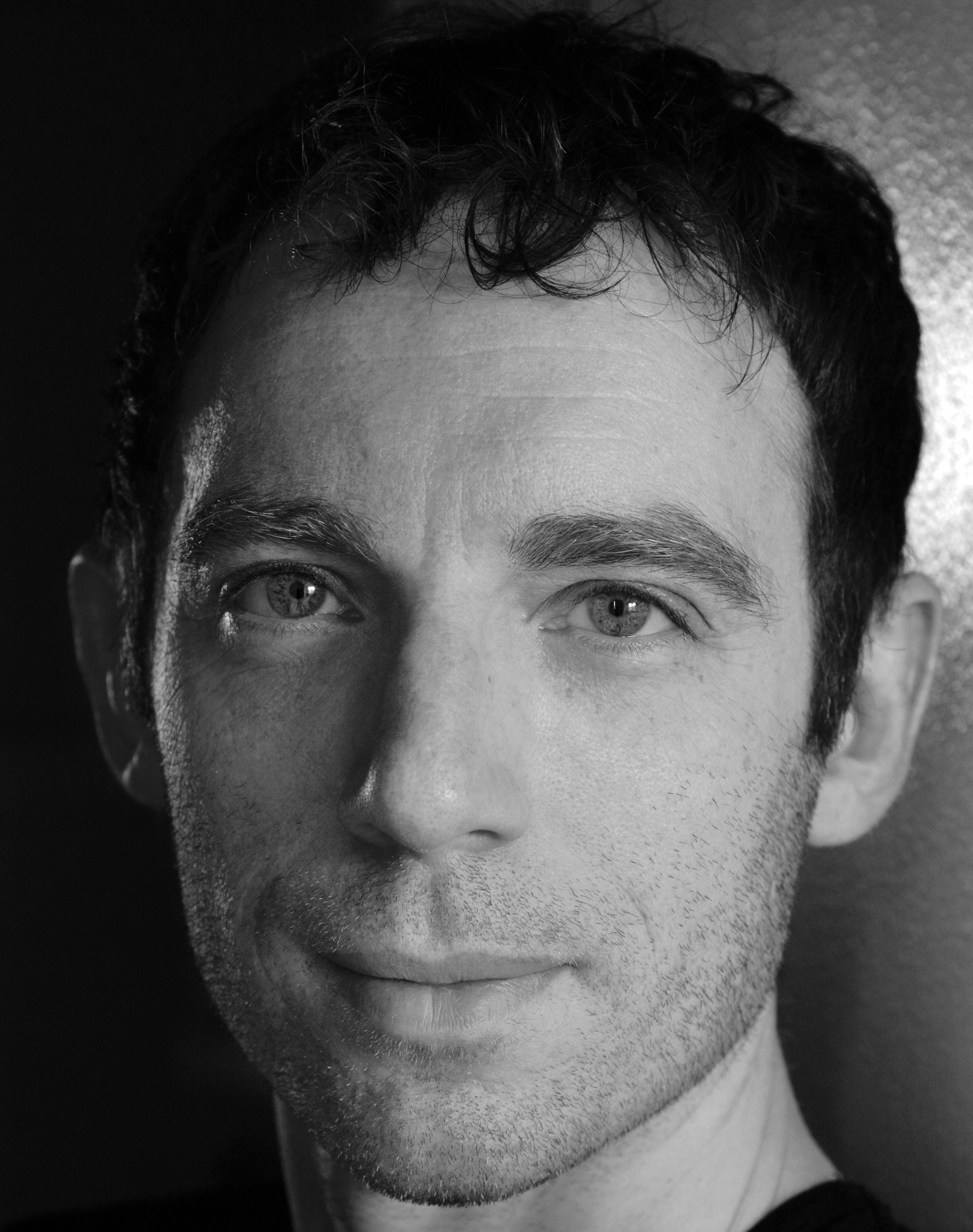 Max Gordon Moore (Performer)