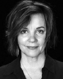 Margaret Colin