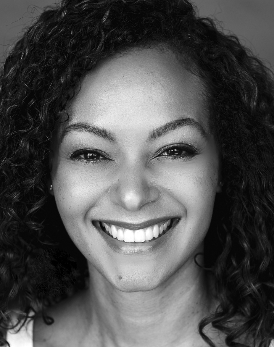 Tia Altinay (Performer)