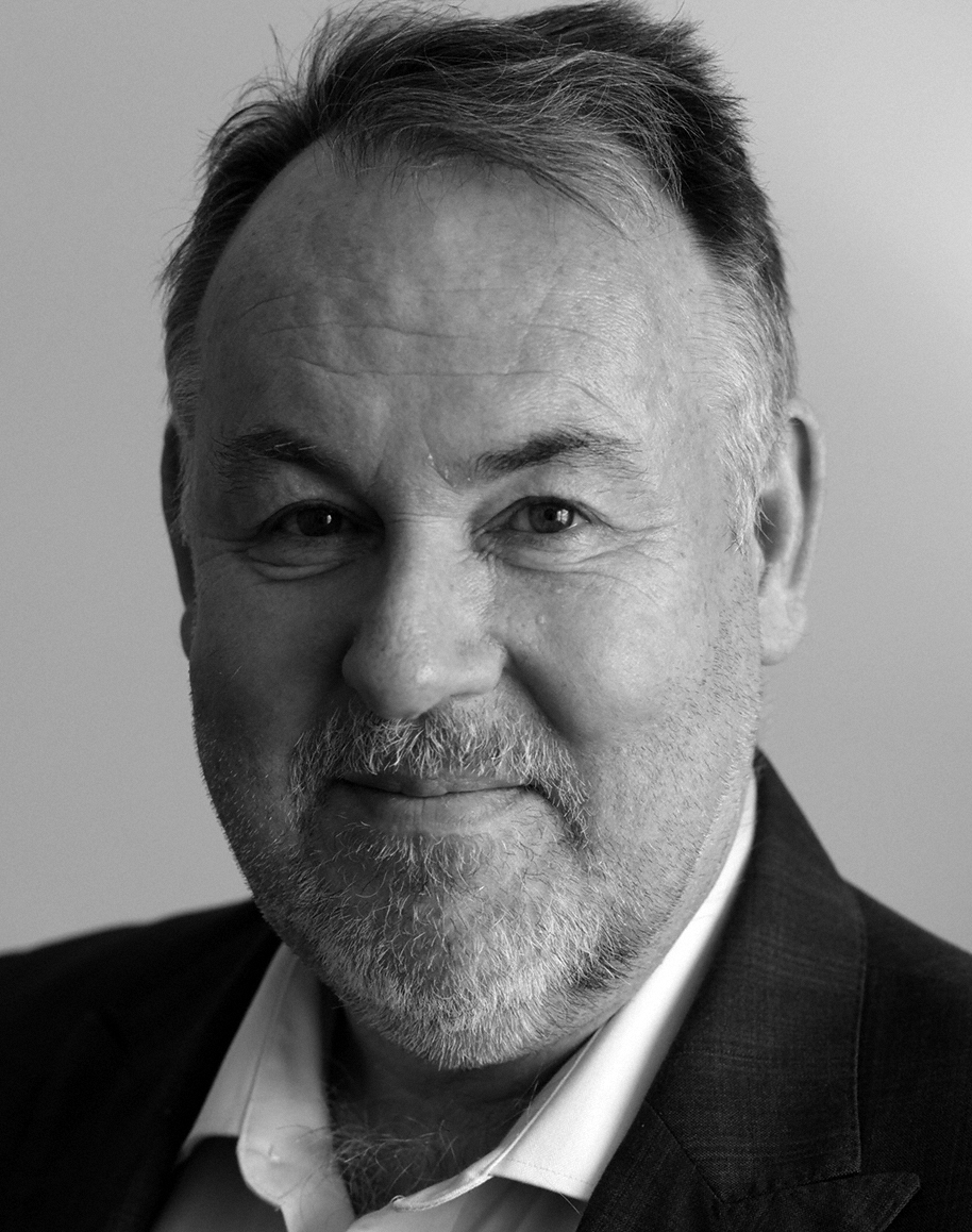 Colin McPhillamy (Performer)