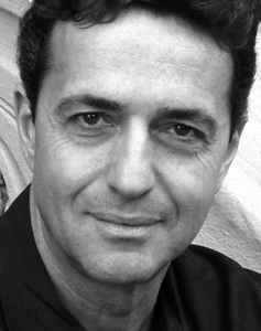 Stephen Schnetzer (Performer)