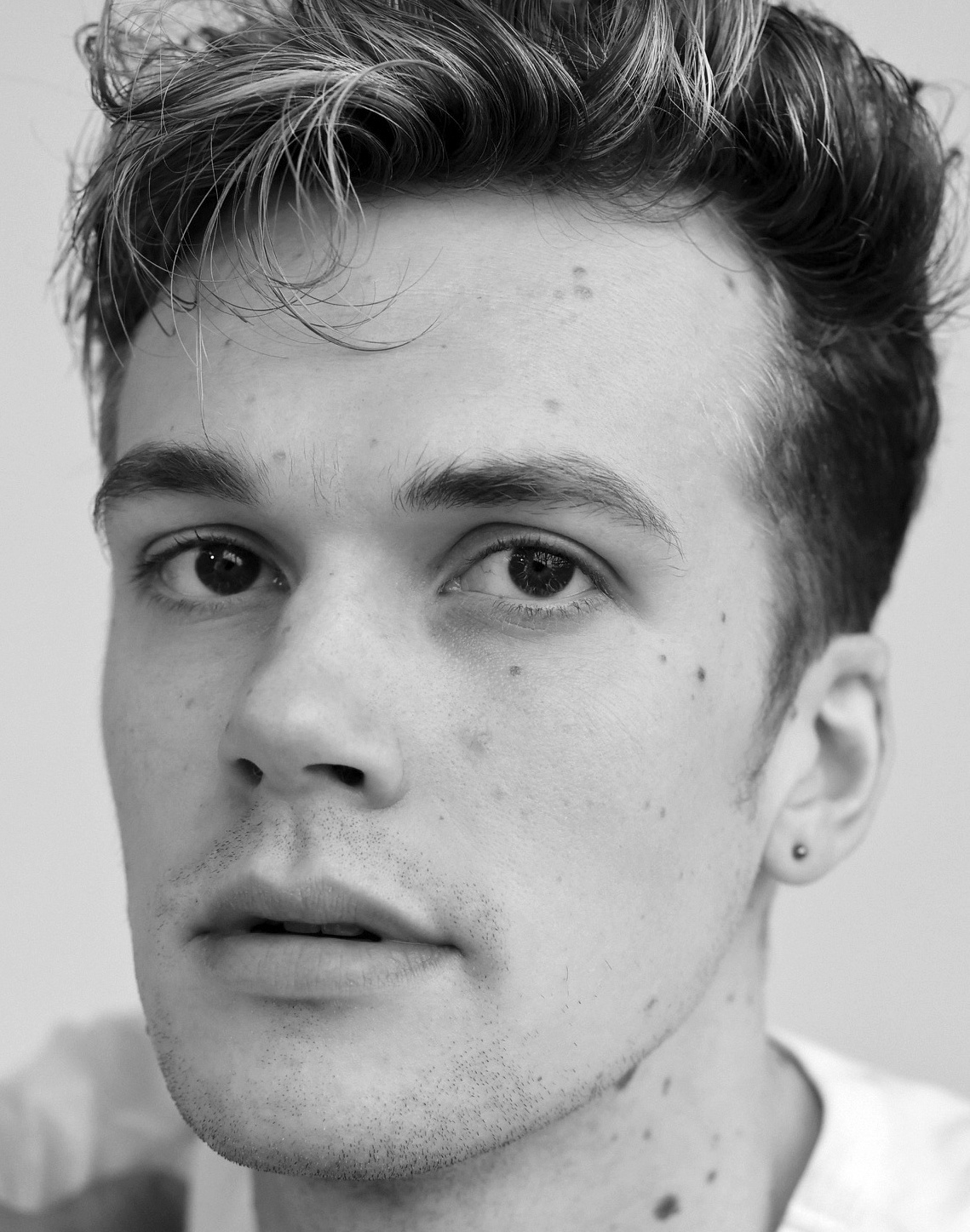 Ben Jackson Walker (Performer)