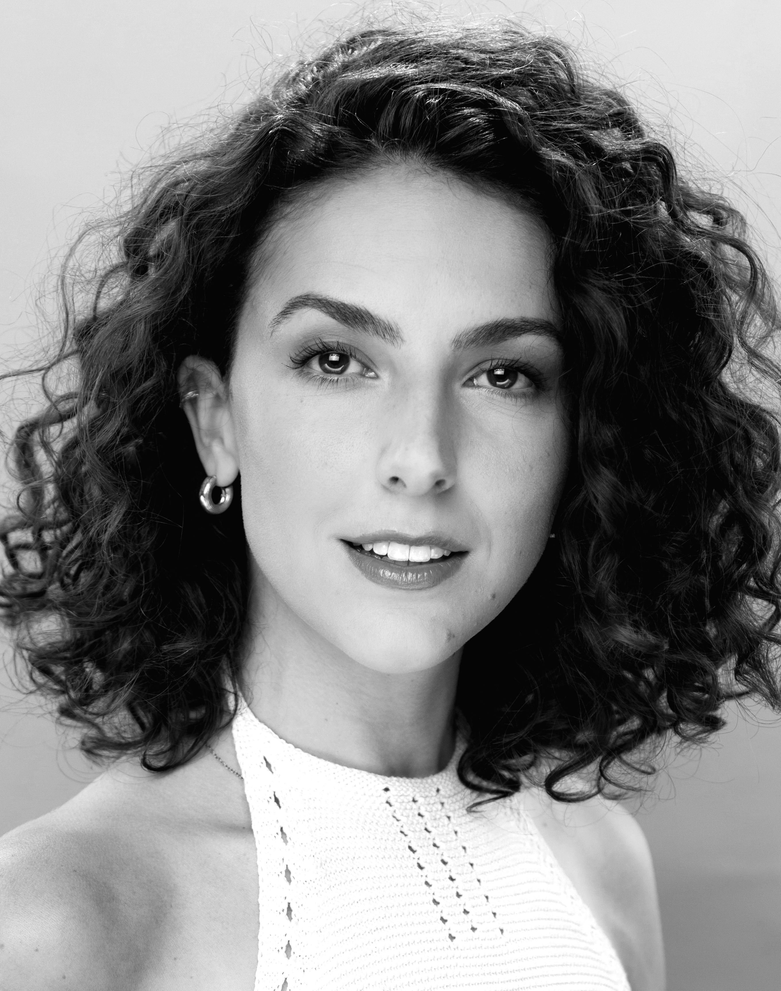 Lexi Rabadi (Performer)