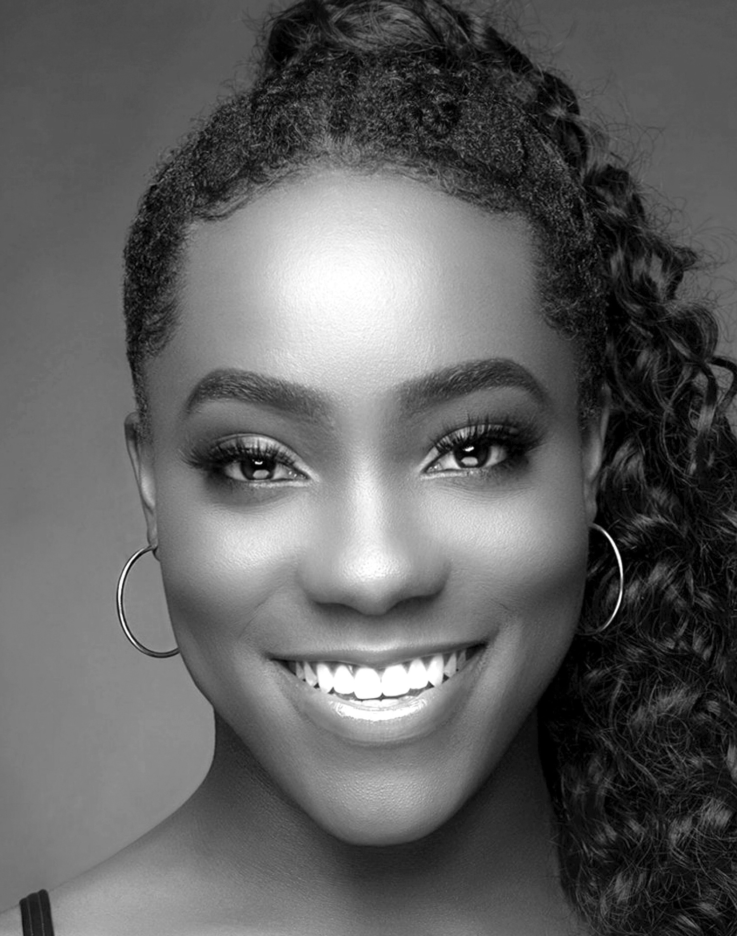 Lauryn Adams (Performer)