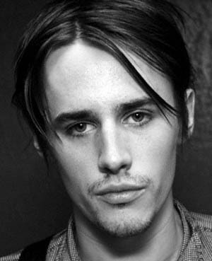 Reeve Carney (Performer)