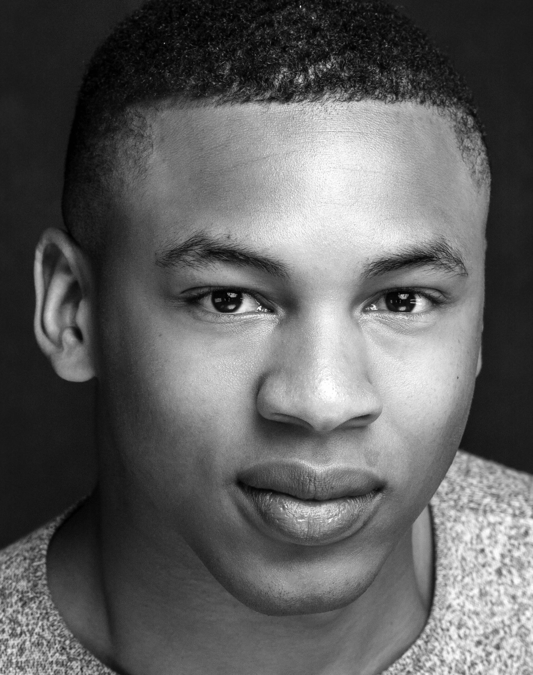 Darius Wright (Performer)